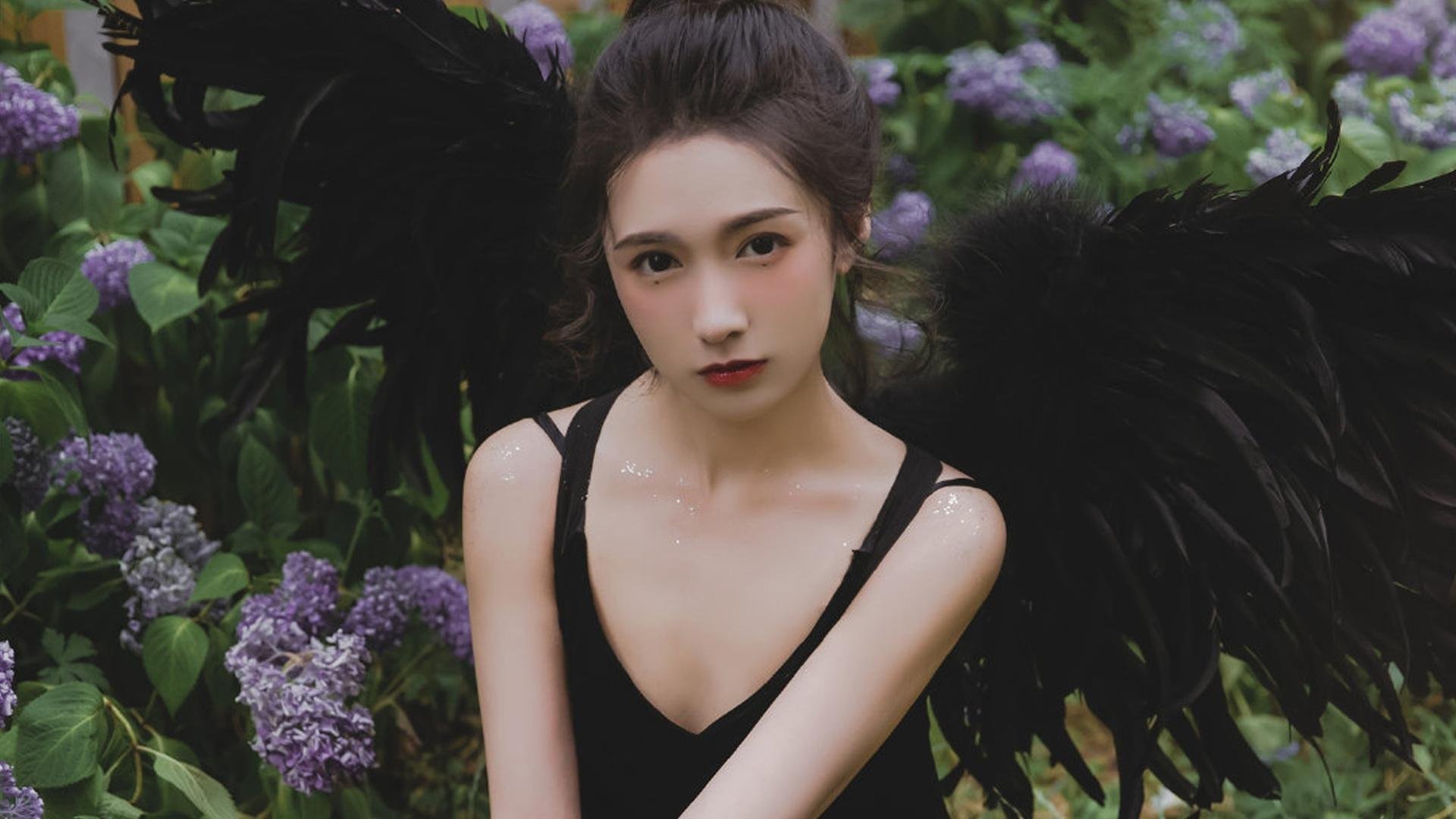 开云网页版-凯撒酋长球迷支持力度加大，主场气氛火爆，凯撒大帝是哪位足球运动员