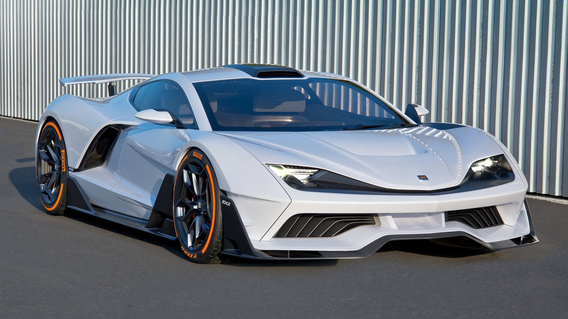 “快艇冲浪：马鞍山赛场极速挑战点燃观众热情”